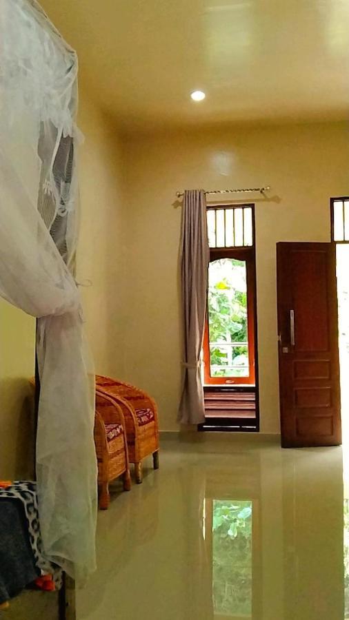 Raja Guest House - Jungle Trekking & Tours Bukit Lawang Sumatra Екстериор снимка