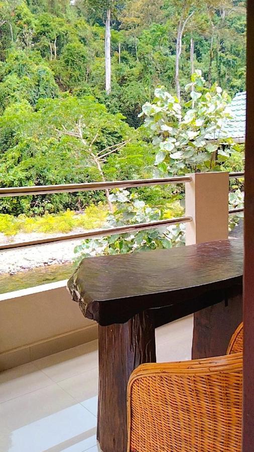 Raja Guest House - Jungle Trekking & Tours Bukit Lawang Sumatra Екстериор снимка
